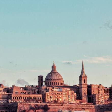 Malta Stadt Malta vom Wasser aus